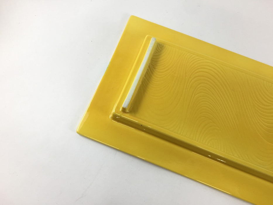 【SALE】黄帯彫緑リム長皿　33cm　有田焼(j.R)【訳あり】