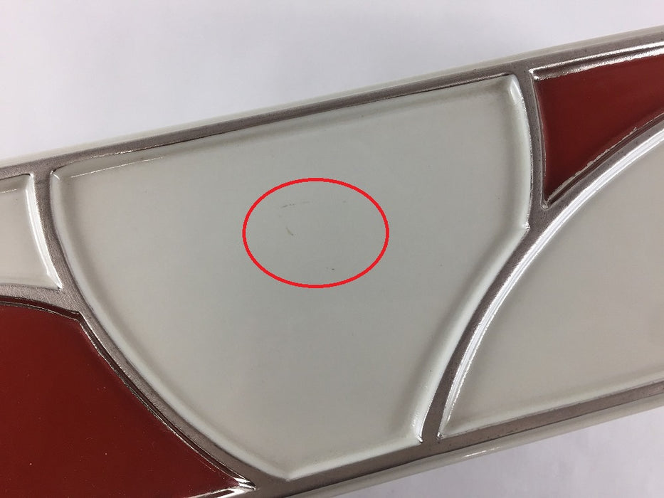 【SALE】クリーム赤濃銀線/アーチ型前菜箱　25cm　有田焼(j.R)【訳あり】