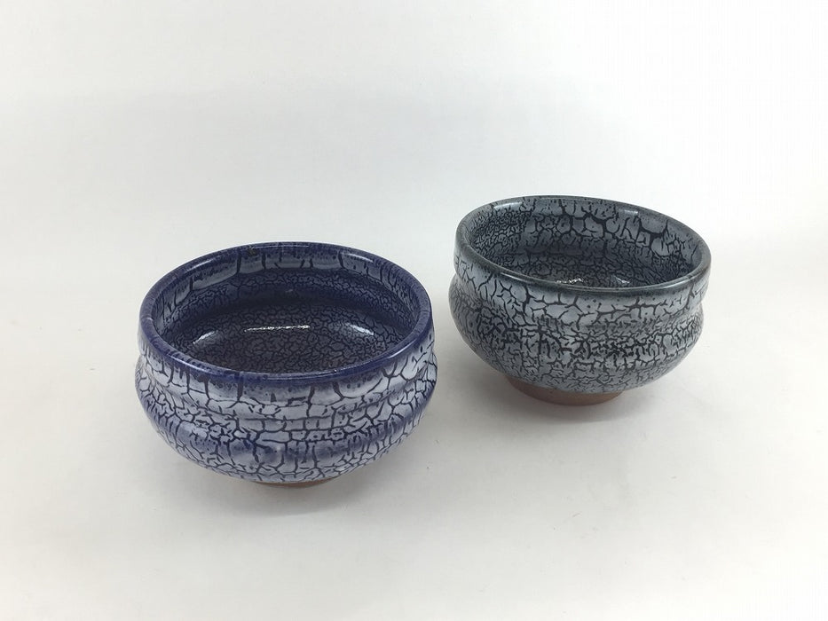 【SALE】11cm手造抹茶碗　カイラギ(青/黒)　300cc　11cm　有田焼【訳あり】