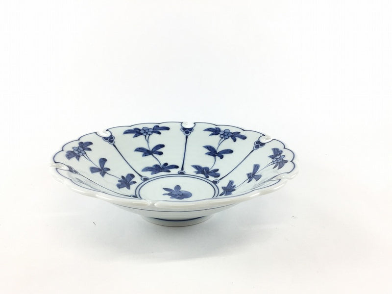 割草花兎紋 雪輪銘々皿 15.5cm 波佐見焼(j.R) — 佐賀有田