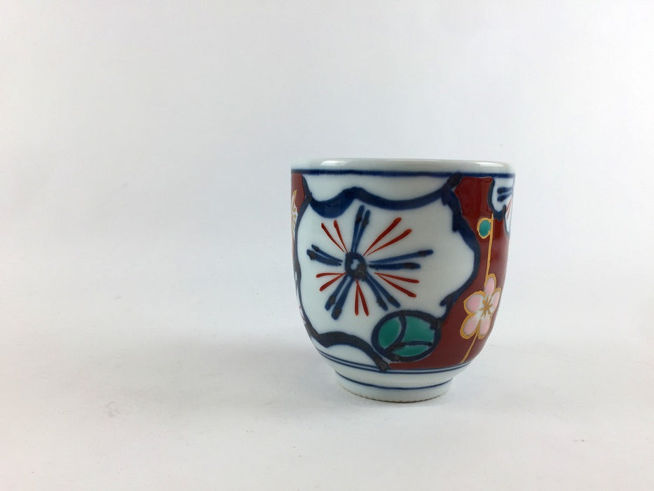 【SALE】7cm湯呑　梅絵(赤)　7cm　有田焼【訳あり】