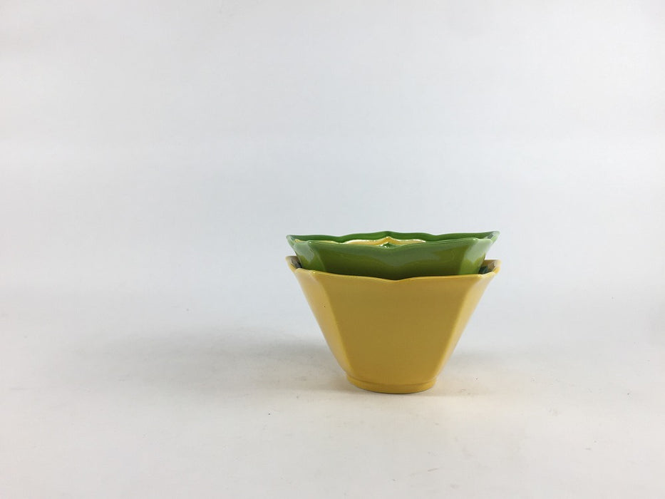 スター小鉢　(柚子グリーン黄線/黄交趾グリーン線)　9cm　有田焼　(j.R)