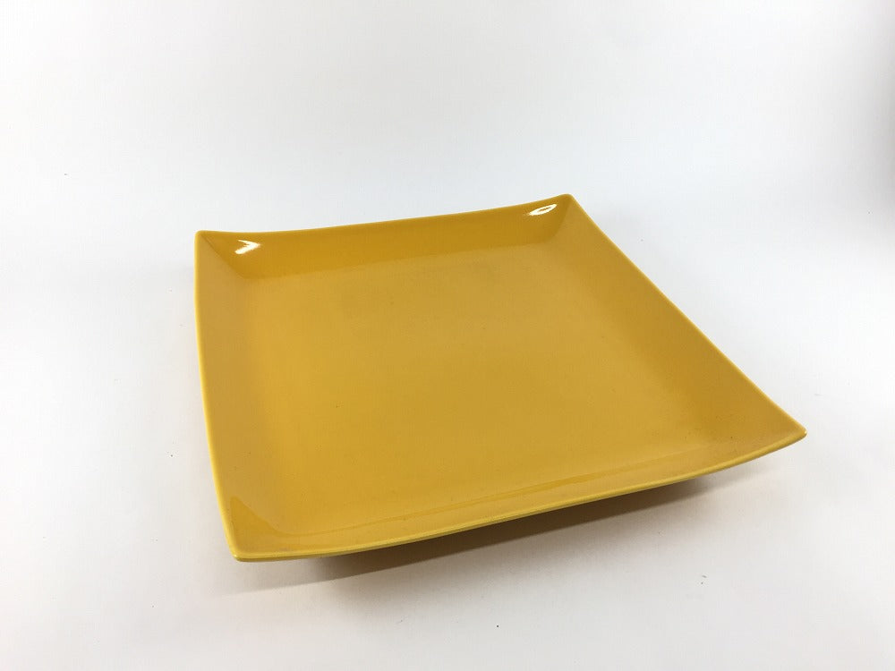 有田焼　清秀作　陶器　角皿　22cm　お正月用 SALE】22cm角皿 黄 有田焼【訳あり】 — 佐賀有田 ギャラリーつじ信