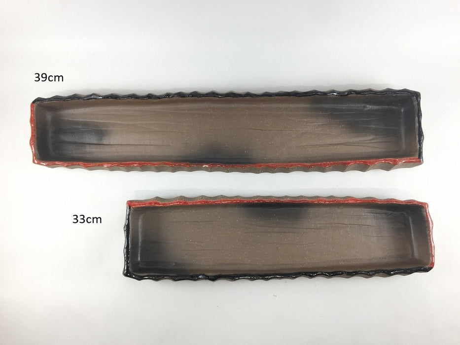【SALE】一刀彫39長皿.焼〆渕赤黒　39cm　有田焼(j.R)【訳あり】