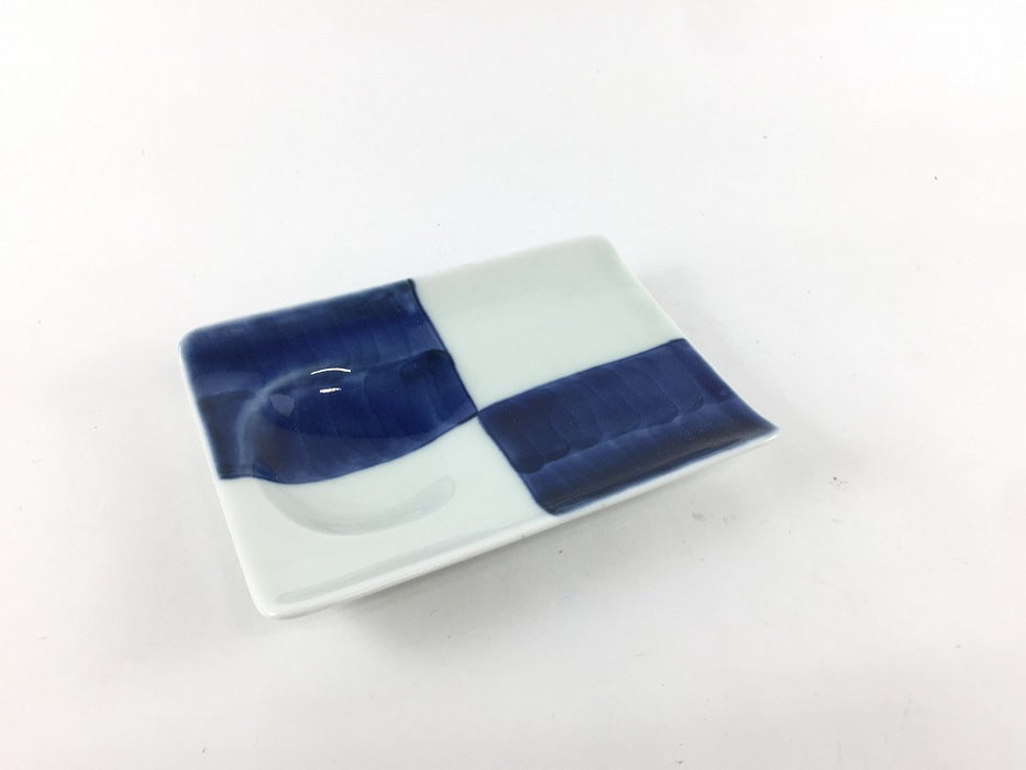 【SALE】チョコ皿　藍(渦/市松/丸紋)　11.5cm　波佐見焼【訳あり】