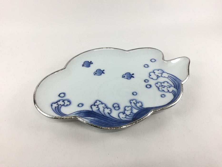 【SALE】240雲皿　渕銀染波千鳥　24cm　有田焼【訳あり】