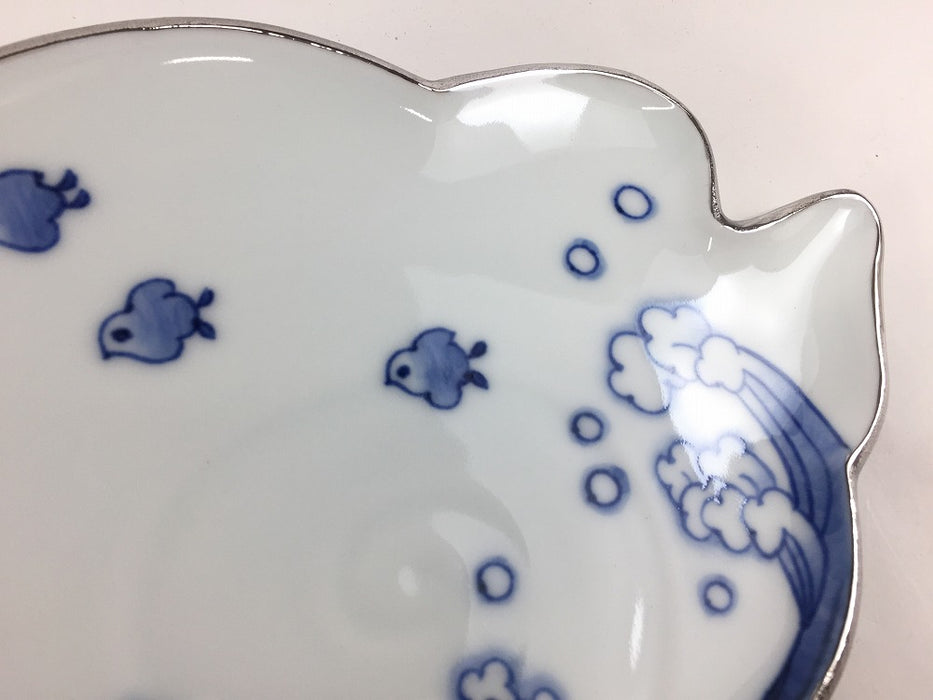 【SALE】240雲皿　渕銀染波千鳥　24cm　有田焼【訳あり】