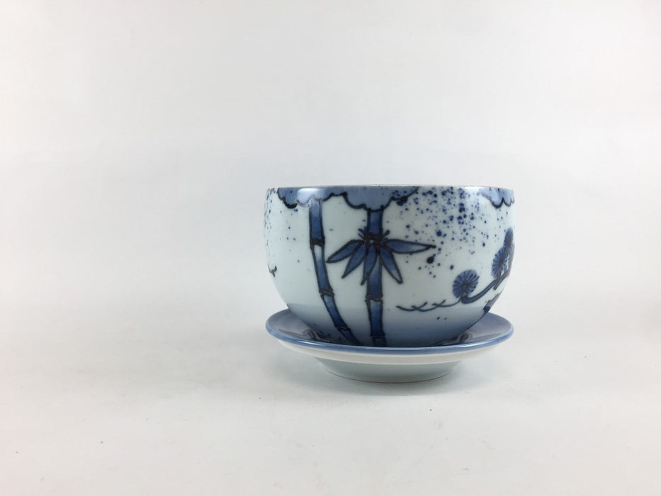 【SALE】96ハンキ蓋物　吹墨松竹梅　10cm　有田焼【訳あり】