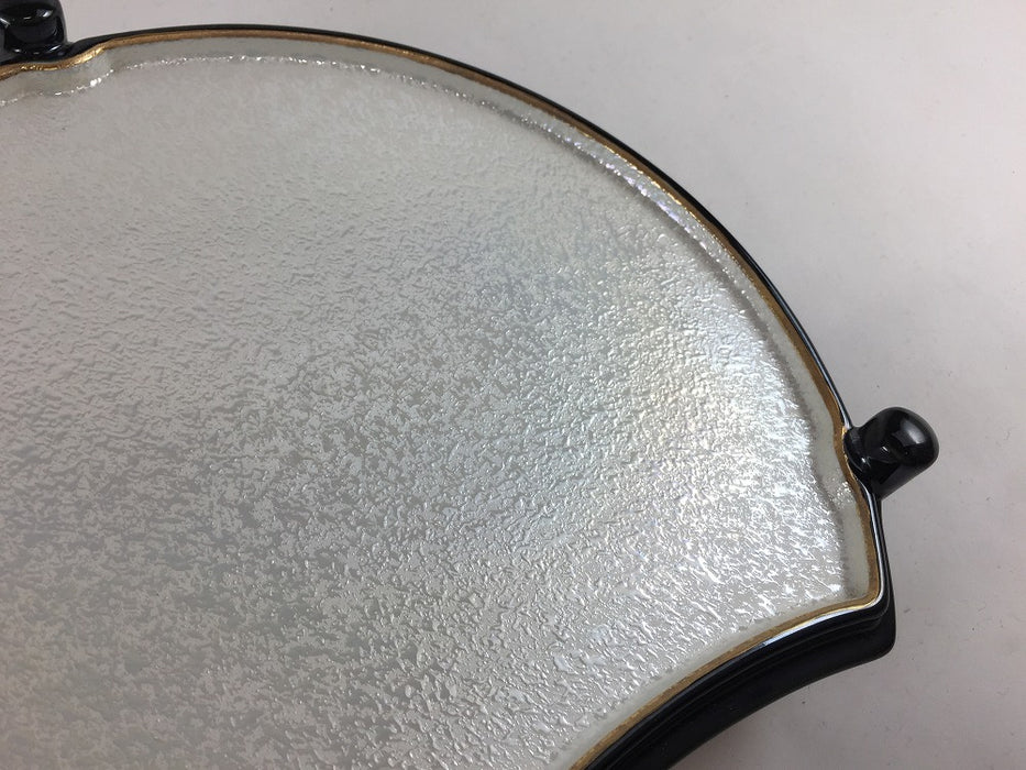 【SALE】金銀両面半月皿　21cm　有田焼【訳あり】