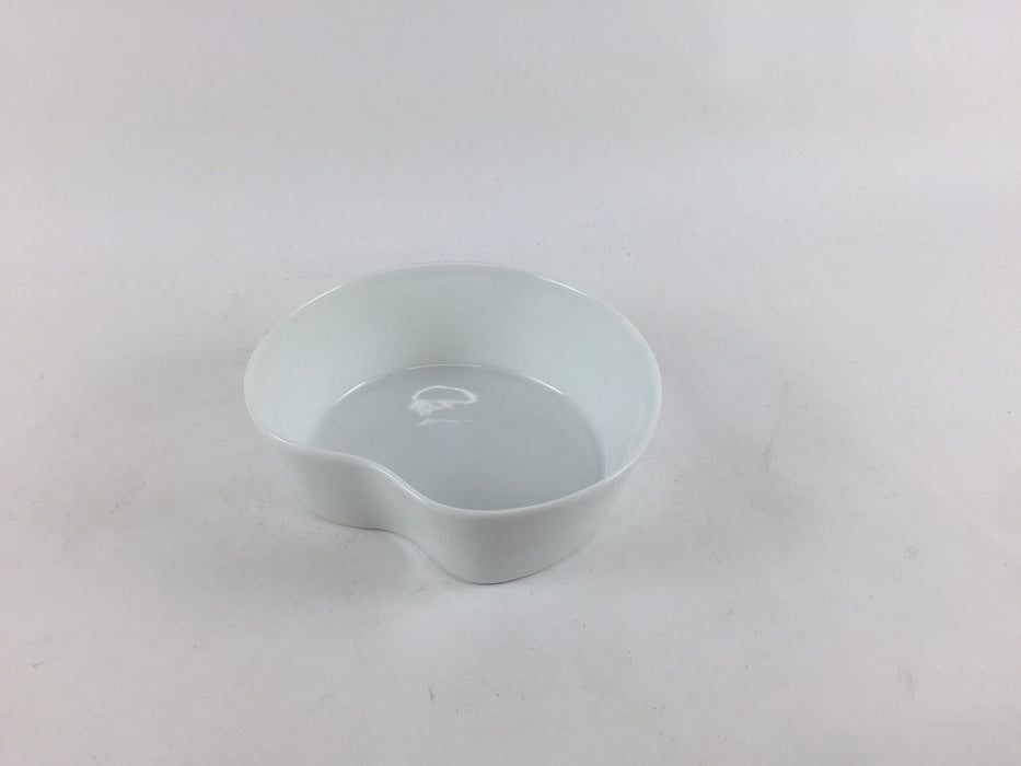 【SALE】プチ一方押小鉢　白磁　8.5cm　波佐見焼【訳あり】