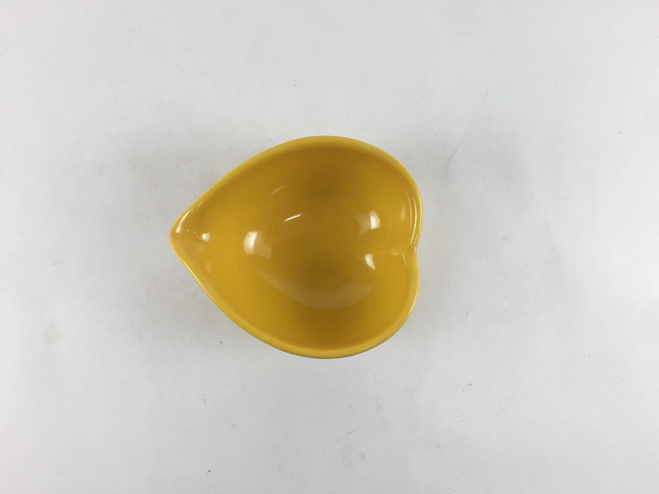 【SALE】レモン黄ハート小付　8.5cm　波佐見焼【訳あり】