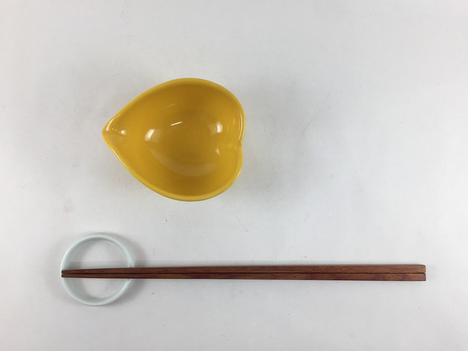 【SALE】レモン黄ハート小付　8.5cm　波佐見焼【訳あり】