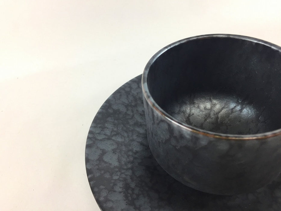 8.0cmコーヒーカップ＆ソーサー　黒サビ絞りマット　210cc　有田焼(j.R)