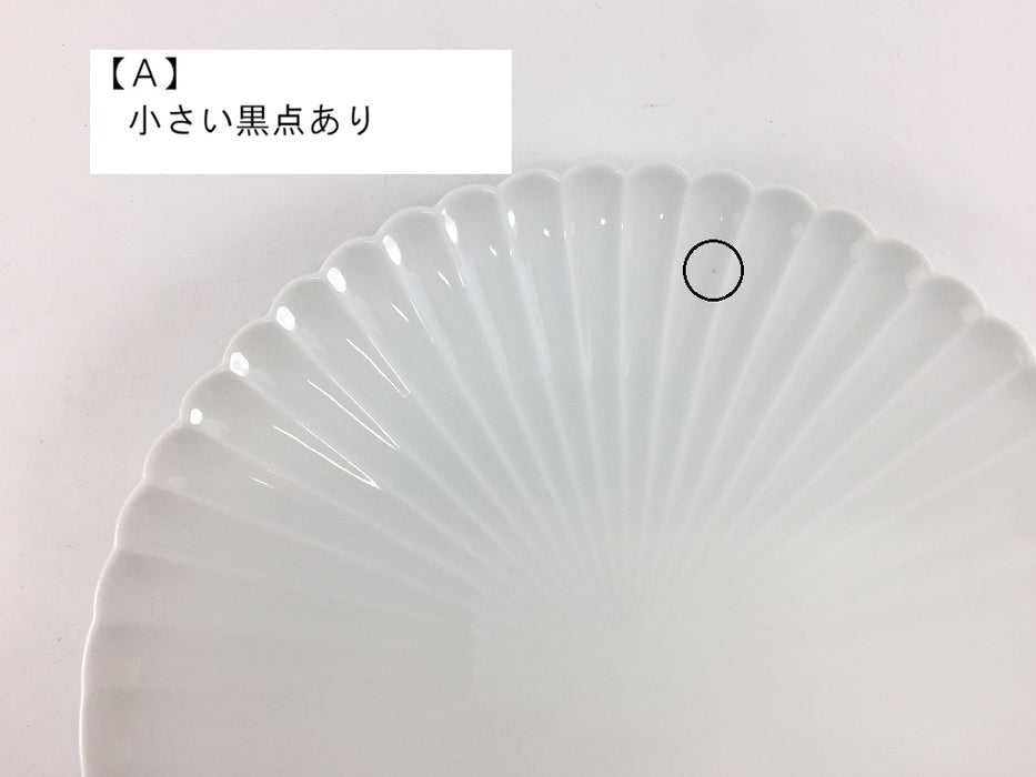 【SALE】165片菊割プレート　白磁(A/B/C/D)　17cm　有田焼【訳あり】