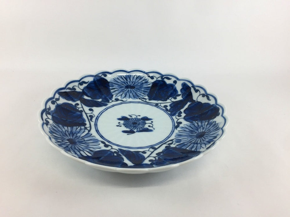 染付菊割草　6寸皿　18cm　伊万里焼(j.R)