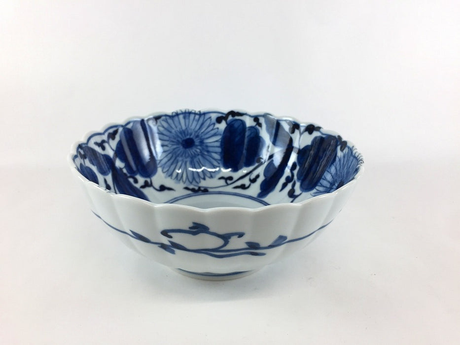 染付菊割草　5寸ボール　16cm　伊万里焼(j.R)