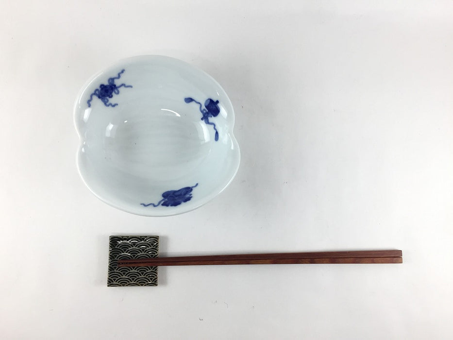 【SALE】12cm割小鉢(染宝尽し) 　波佐見焼【訳あり】