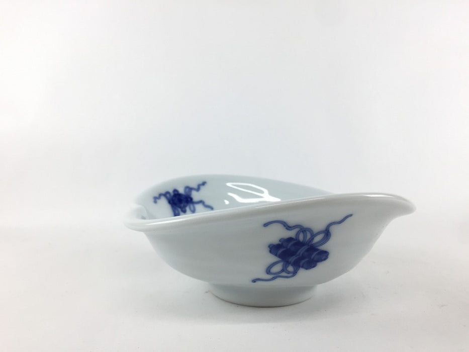 【SALE】12cm割小鉢(染宝尽し) 　波佐見焼【訳あり】