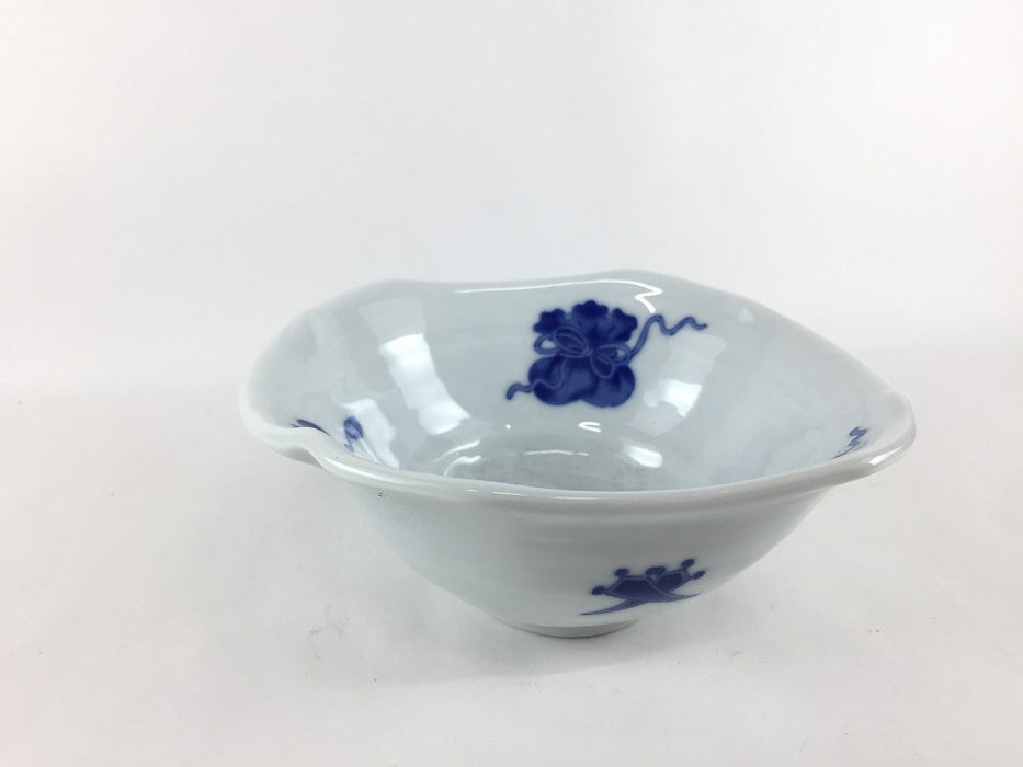 【SALE】三島楕円小鉢(染宝尽し)　16cm　波佐見焼【訳あり】