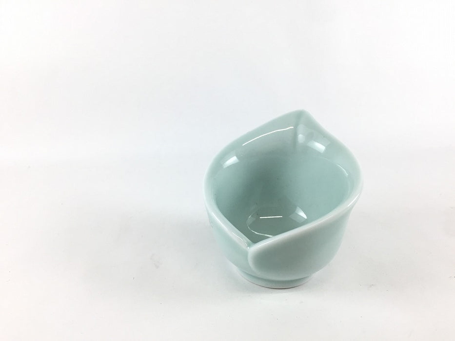 【SALE】水芭蕉小鉢.緑青磁　8cm　有田焼【訳あり】