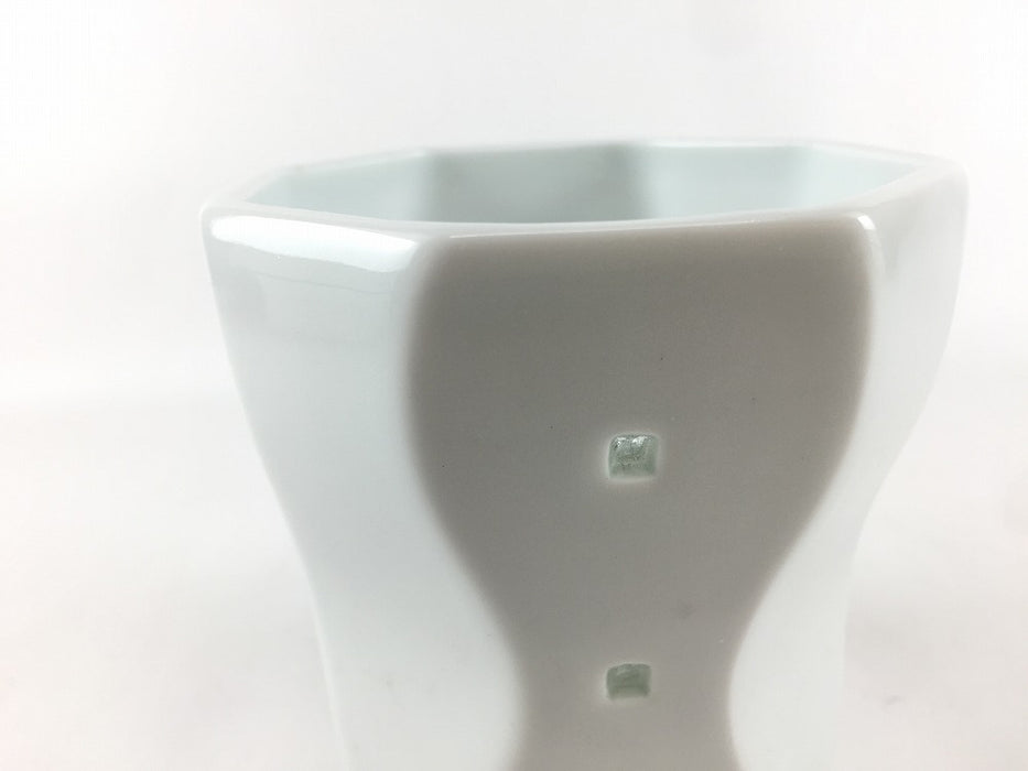 【SALE】水晶角彫八角ロックグラス(300cc)　9cm　波佐見焼【訳あり】