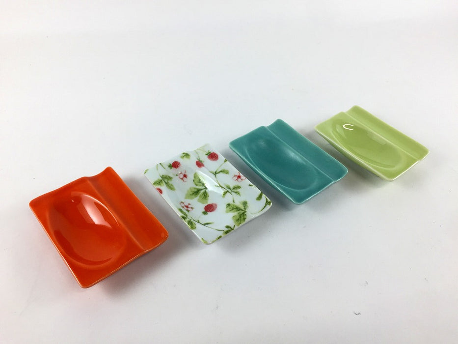 スプーンはしおき　(オレンジ/花いちご/マット水色/うす緑)　有田焼(j.R)