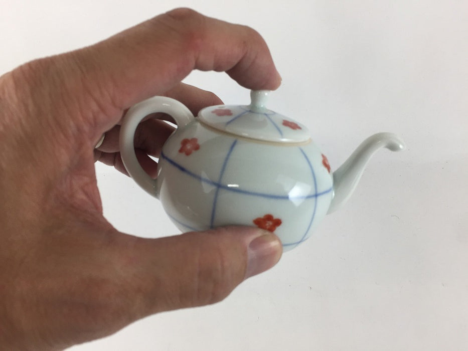 【SALE】染錦格子赤梅(120cc)丸汁次　13cm　有田焼【訳あり】