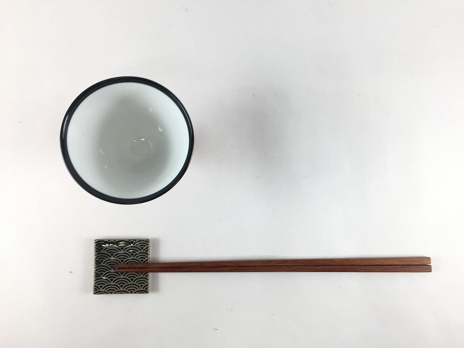 【SALE】赤高台黒.Vグラス　8cm　有田焼【訳あり】