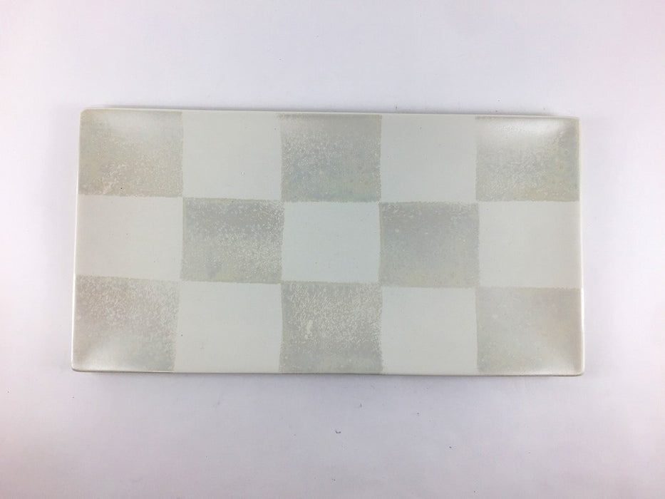 【26年4月頃入荷予定】市松スクエアプレートM長皿　ホワイトマット　26.5cm　波佐見焼 (j.R)