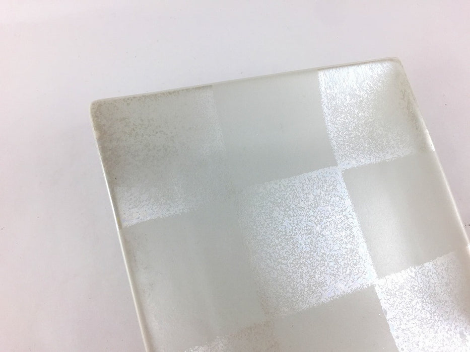 【26年4月頃入荷予定】市松スクエアプレートS　ホワイトマット　14cm　波佐見焼 (j.R)