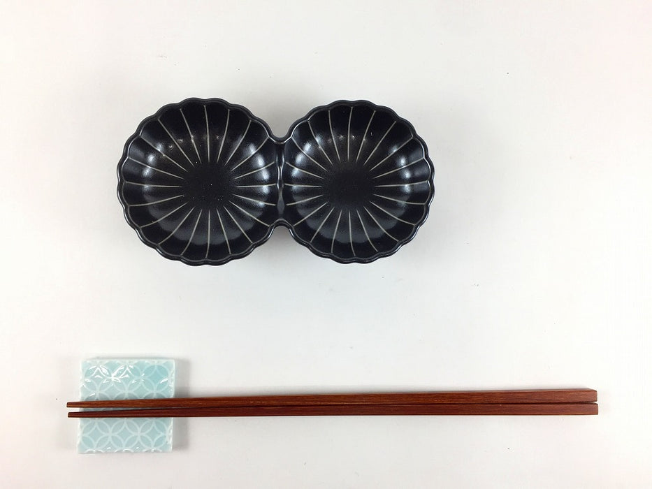 黒マット　菊型二連皿　13cm　有田焼(j.R)