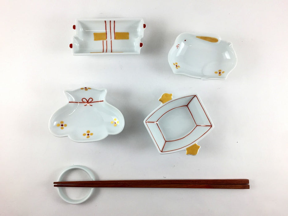 豆鉢　きらら(赤)　(巾着/巻物/ウサギ/コヅチ)　8cm　伊万里焼　(j.R)