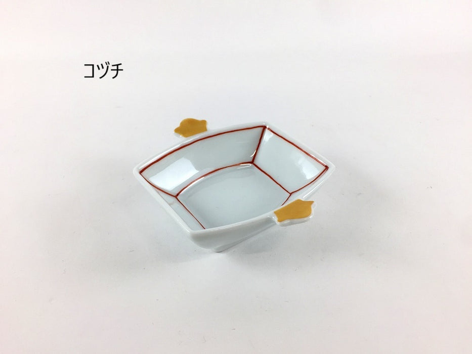 豆鉢　きらら(赤)　(巾着/巻物/ウサギ/コヅチ)　8cm　伊万里焼　(j.R)