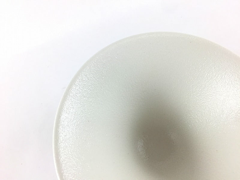 12cm鎬反深鉢　雪白と赤　有田焼(j.R)