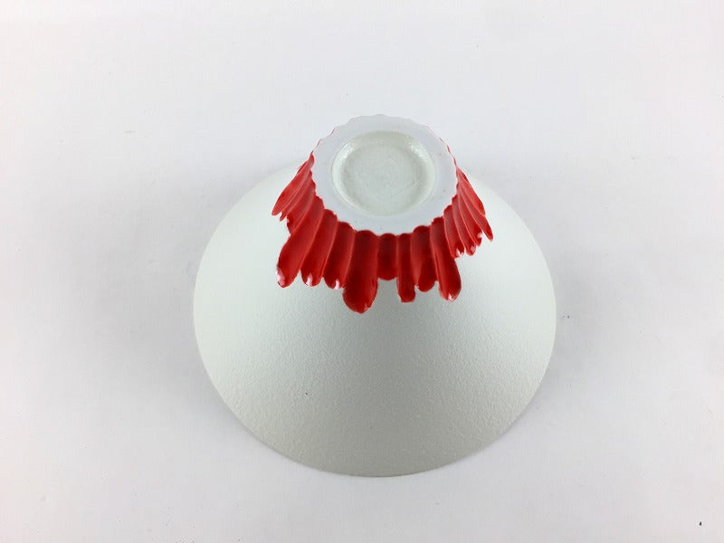 12cm鎬反深鉢　雪白と赤　有田焼(j.R)