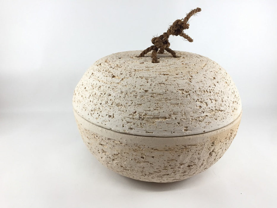 【SALE】【直火可】手造鈴ホーロク鍋(22cm/2000cc)　唐焼　有田焼(j.R)【訳あり】