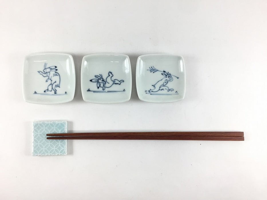 【SALE】【1個価格】角箸置(豆皿)　高山寺 (おいで兎/転び兎/笹兎)　6cm　波佐見焼【訳あり】