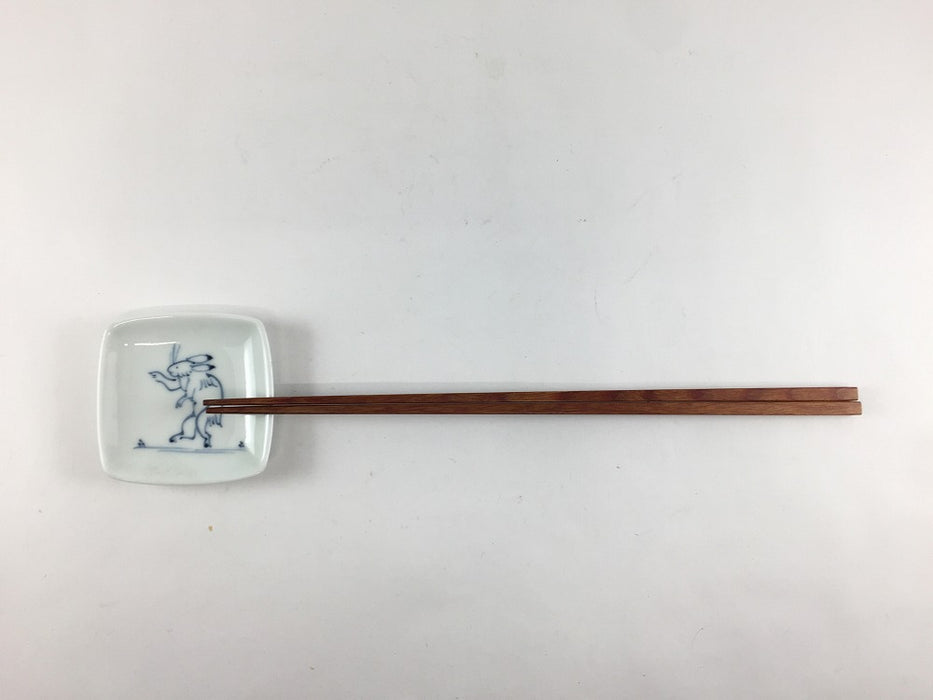 【SALE】【1個価格】角箸置(豆皿)　高山寺 (おいで兎/転び兎/笹兎)　6cm　波佐見焼【訳あり】