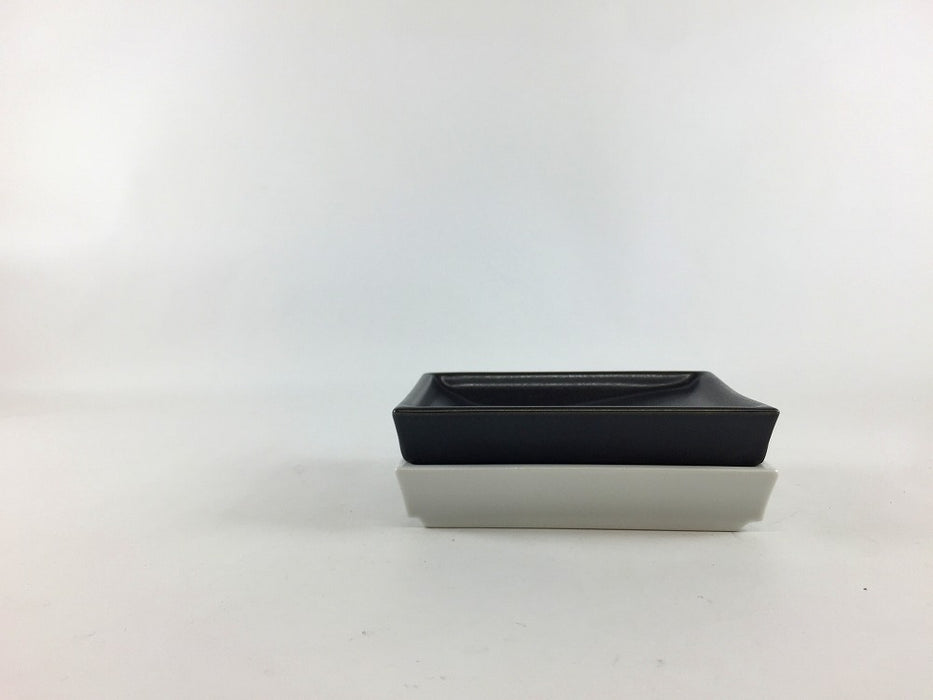 角菱皿　(黒マット/白マット)　有田焼(j.R)