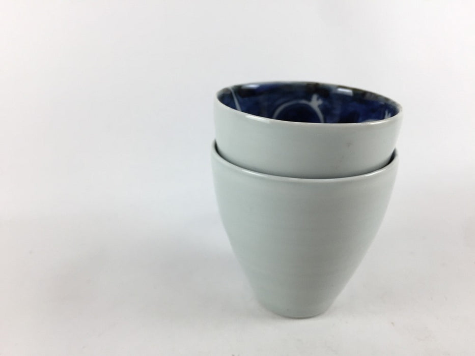 【SALE】手造グイ呑.内藍唐草　6cm(90cc)　有田焼(j.R)【訳あり】