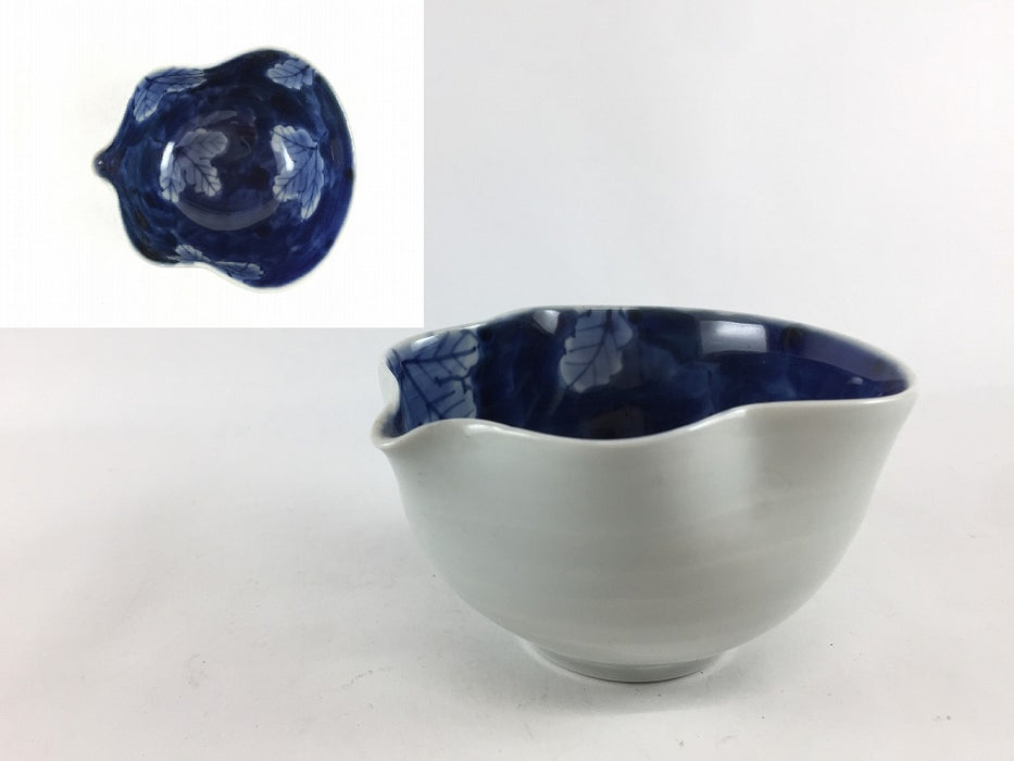 【SALE】手造片口小鉢.内藍木葉　10cm(300cc)　有田焼(j.R)【訳あり】