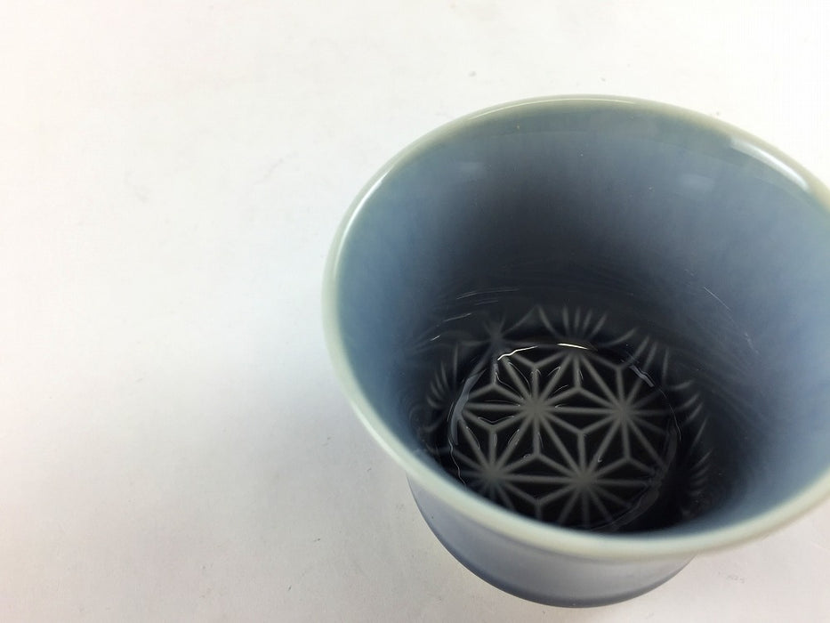 酒グラス　麻の葉彫　薄グレー　80cc　有田焼