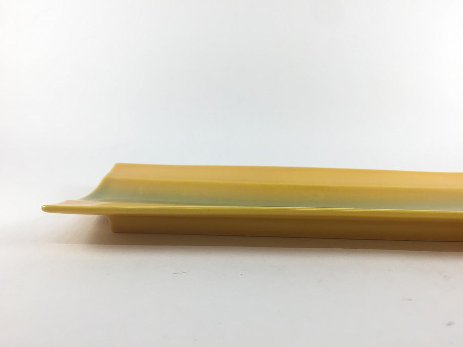 【SALE】リム長皿　黄.緑吹　26cm　有田焼【訳あり】