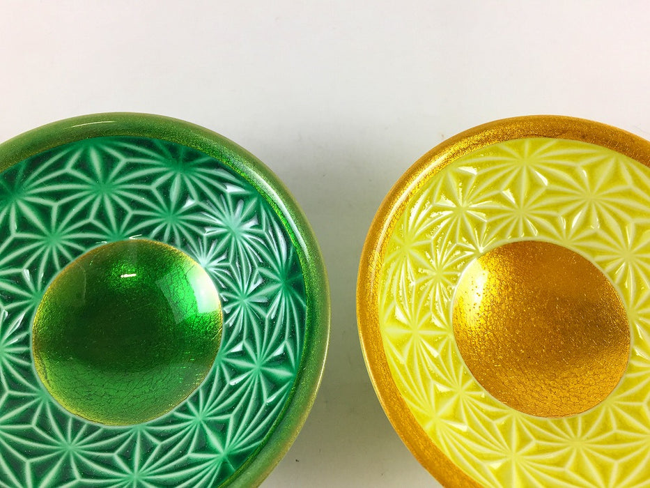 麻の葉彫平盃　釉裏金彩　(緑/黄)　8cm　波佐見焼(j.R)