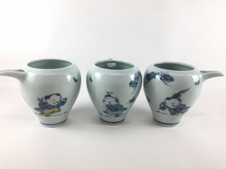 【SALE】片口酒器　唐子　12cm(300cc)　波佐見焼(j.R)【訳あり】
