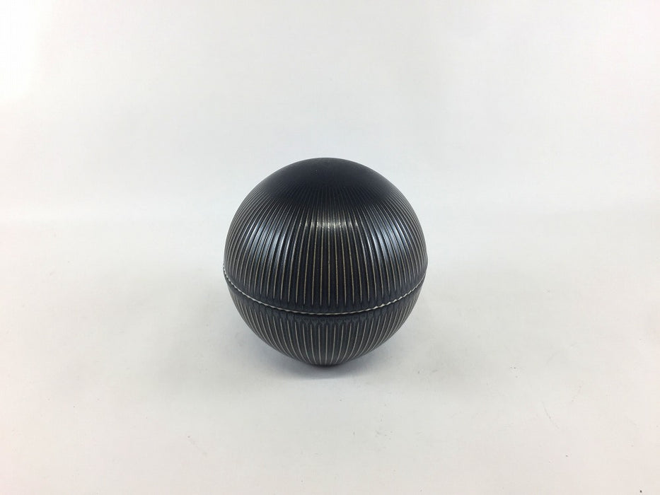 95鎬玉蓋物　黒マット　9cm　有田焼(j.R)