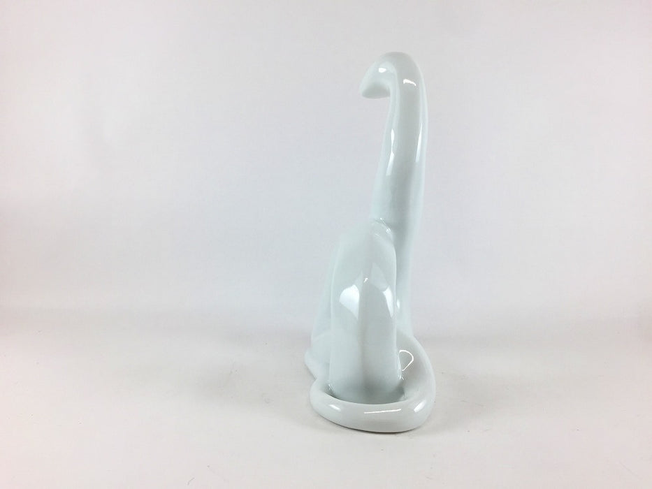 白磁　干支置物(巳)　小　12.5cm　有田焼　(j.R)