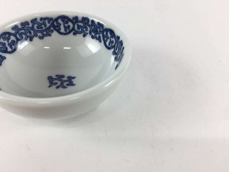 【SALE】帯唐草　三つ足千代口　7cm　波佐見焼【訳あり】(j.R)