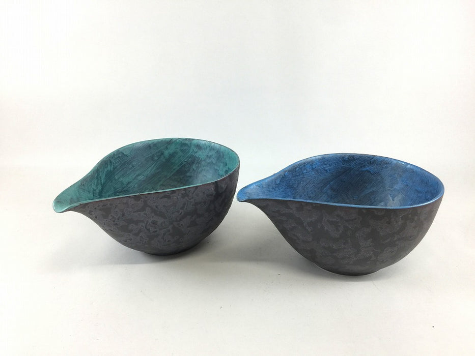 【SALE】片口器300cc　(黒内緑/黒内青)　14cm　有田焼【訳あり】