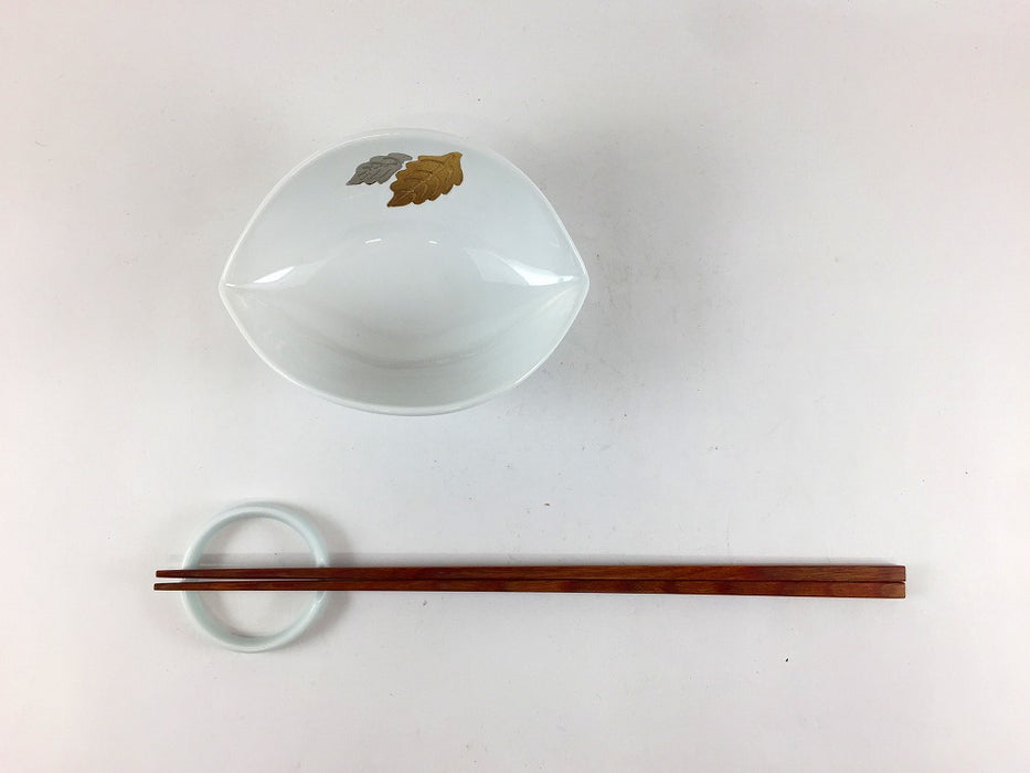 【SALE】乳白色釉金銀葉笠型小中付　11cm　有田焼【訳あり】